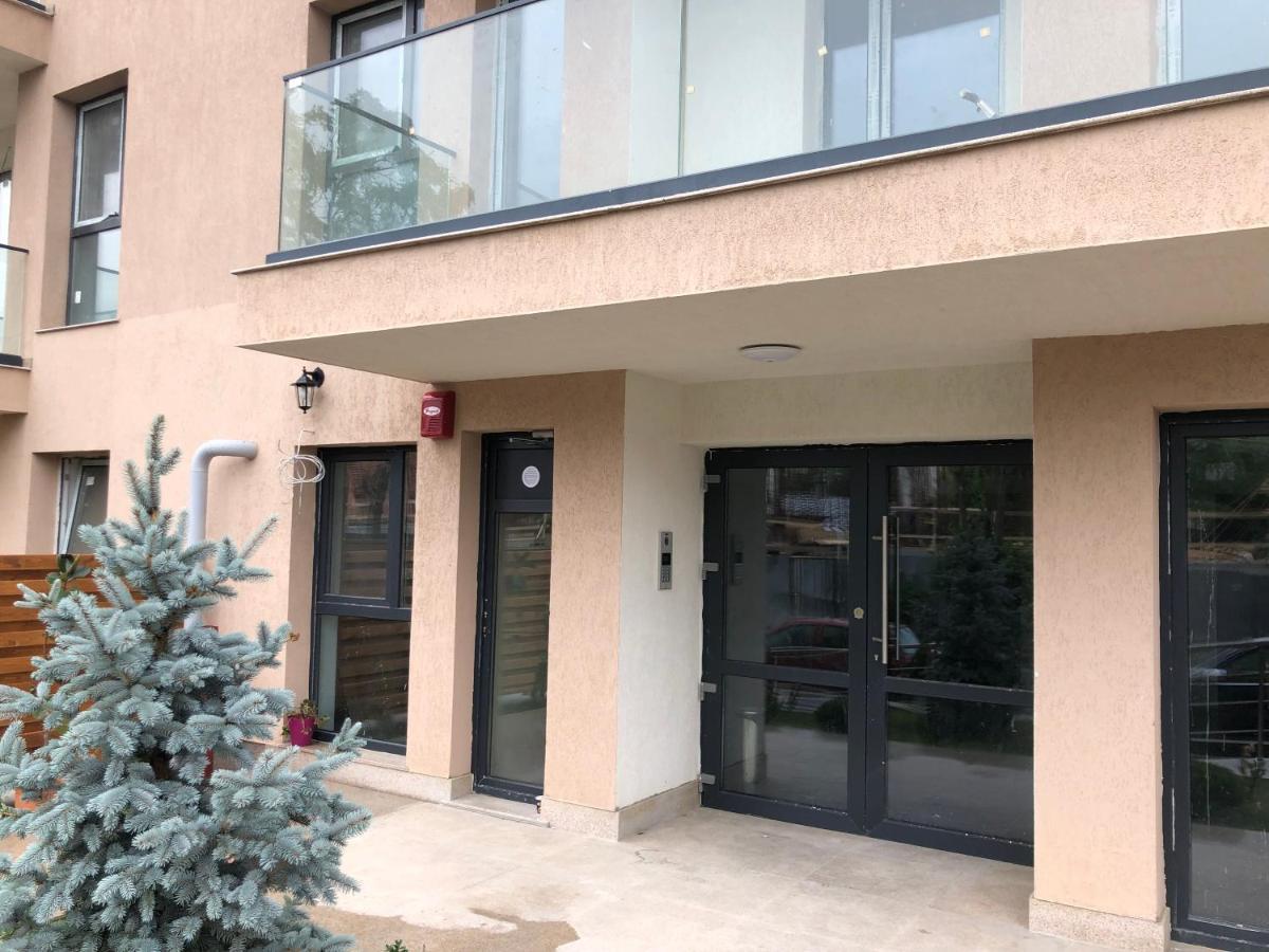 Luxury Westpark 2 Residence Lake View W6 Bukarest Exteriör bild
