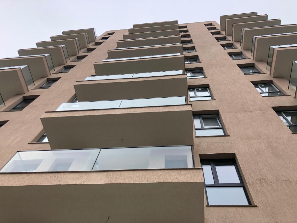 Luxury Westpark 2 Residence Lake View W6 Bukarest Exteriör bild